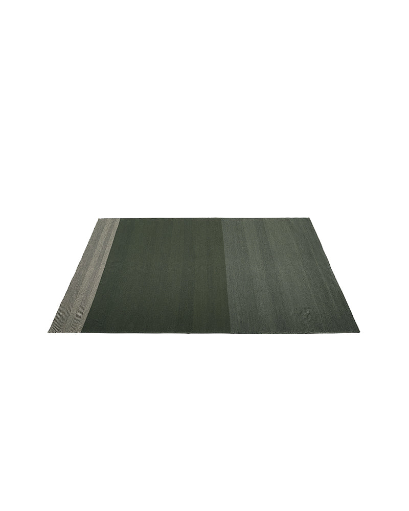 Varjo - Dark green rug
